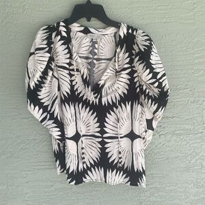 Rachel Zoe Women's M Black Floral Puff Sleeve Blouse Drawstring Neckline